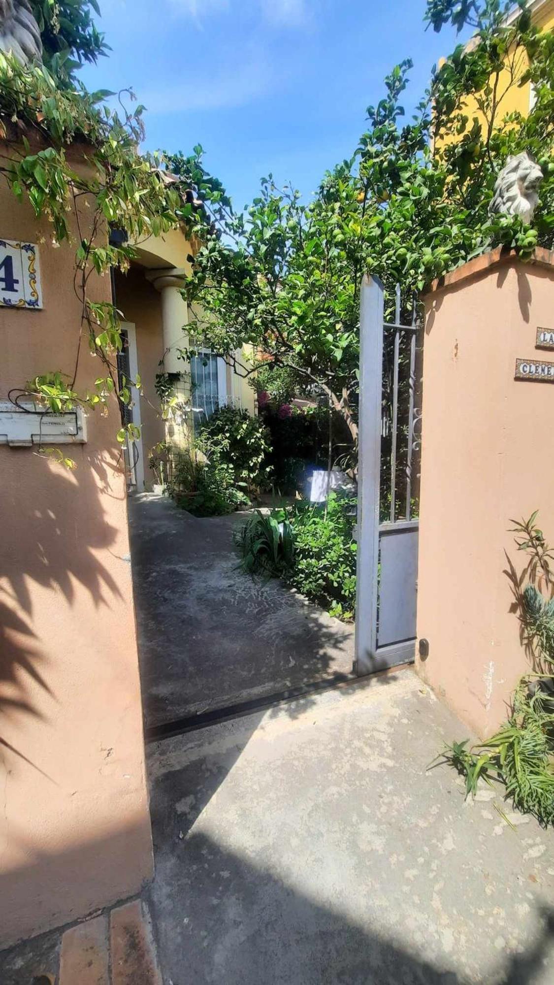 Les Violettes Apartment ม็องตง ภายนอก รูปภาพ