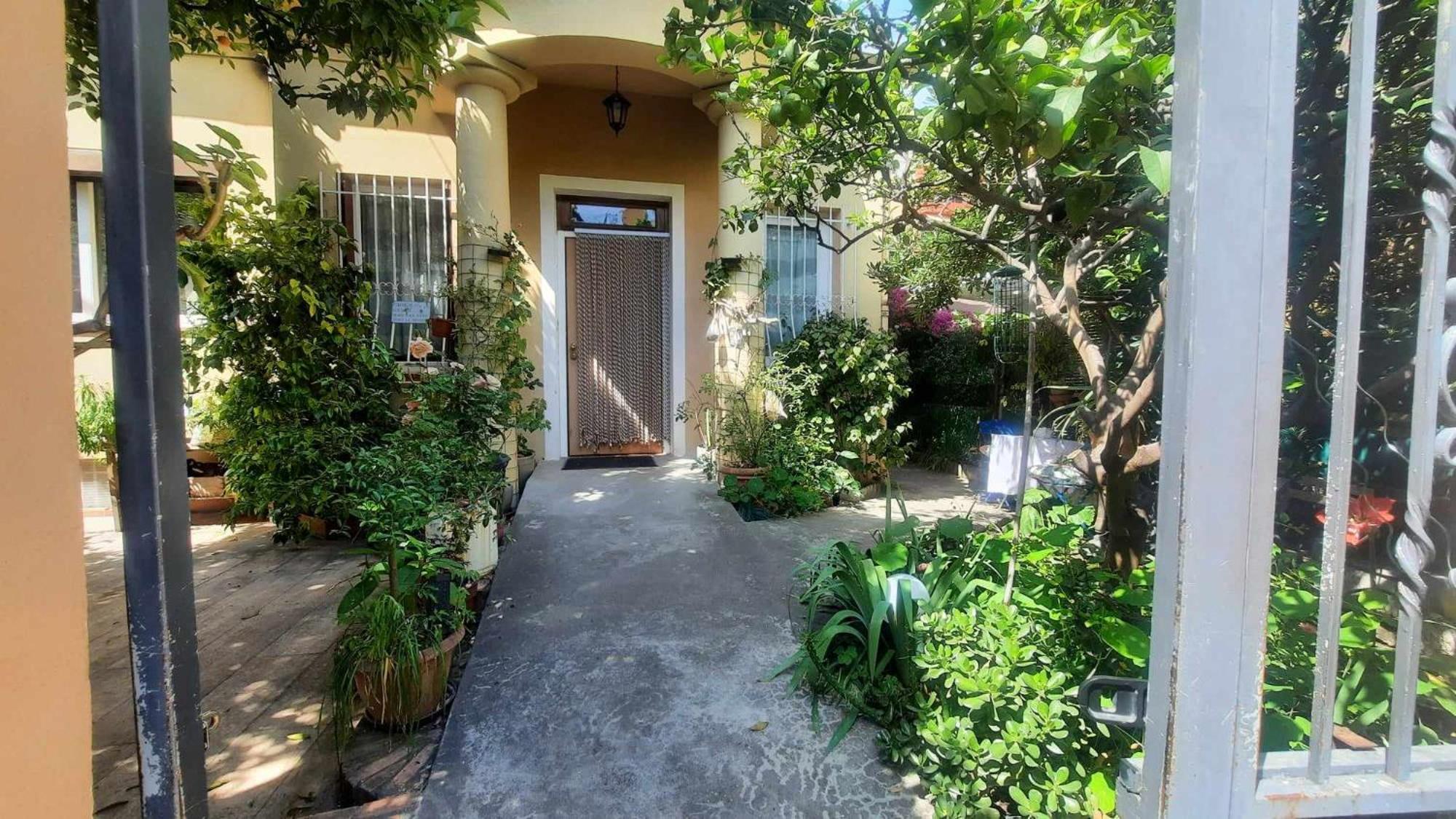 Les Violettes Apartment ม็องตง ภายนอก รูปภาพ
